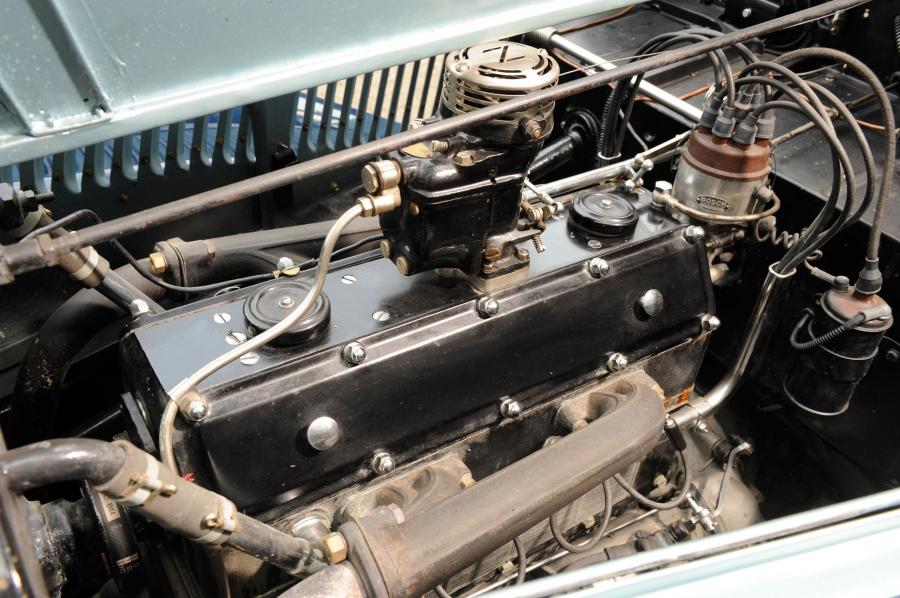  Lancia Astura Cabriolet 1938 года  (фото 5 из 6)
